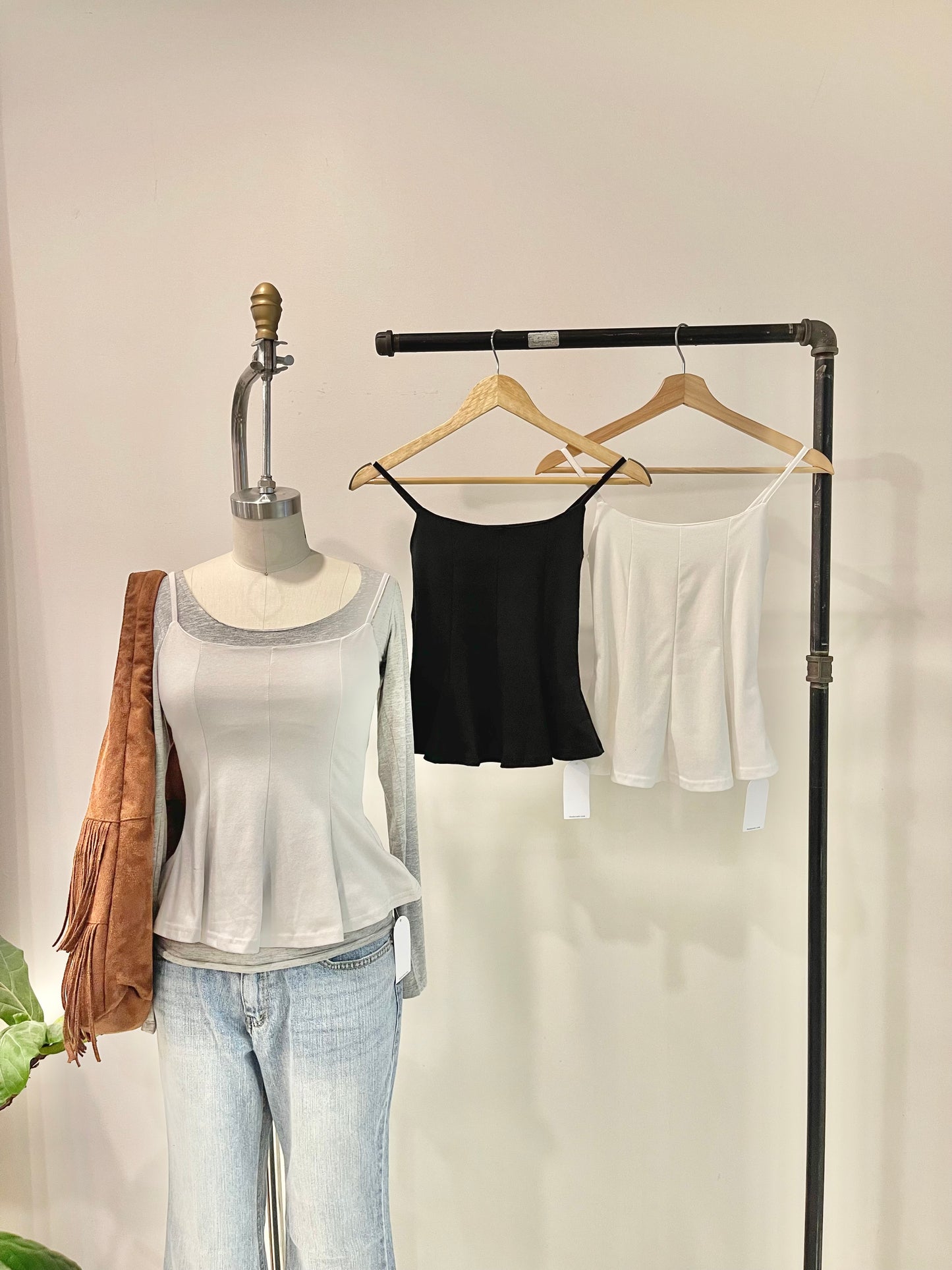 SHANE Peplum tanktop