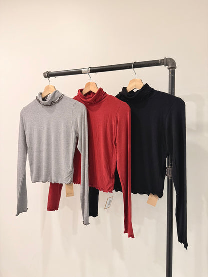 TOUCH Lettuce edge turtleneck top
