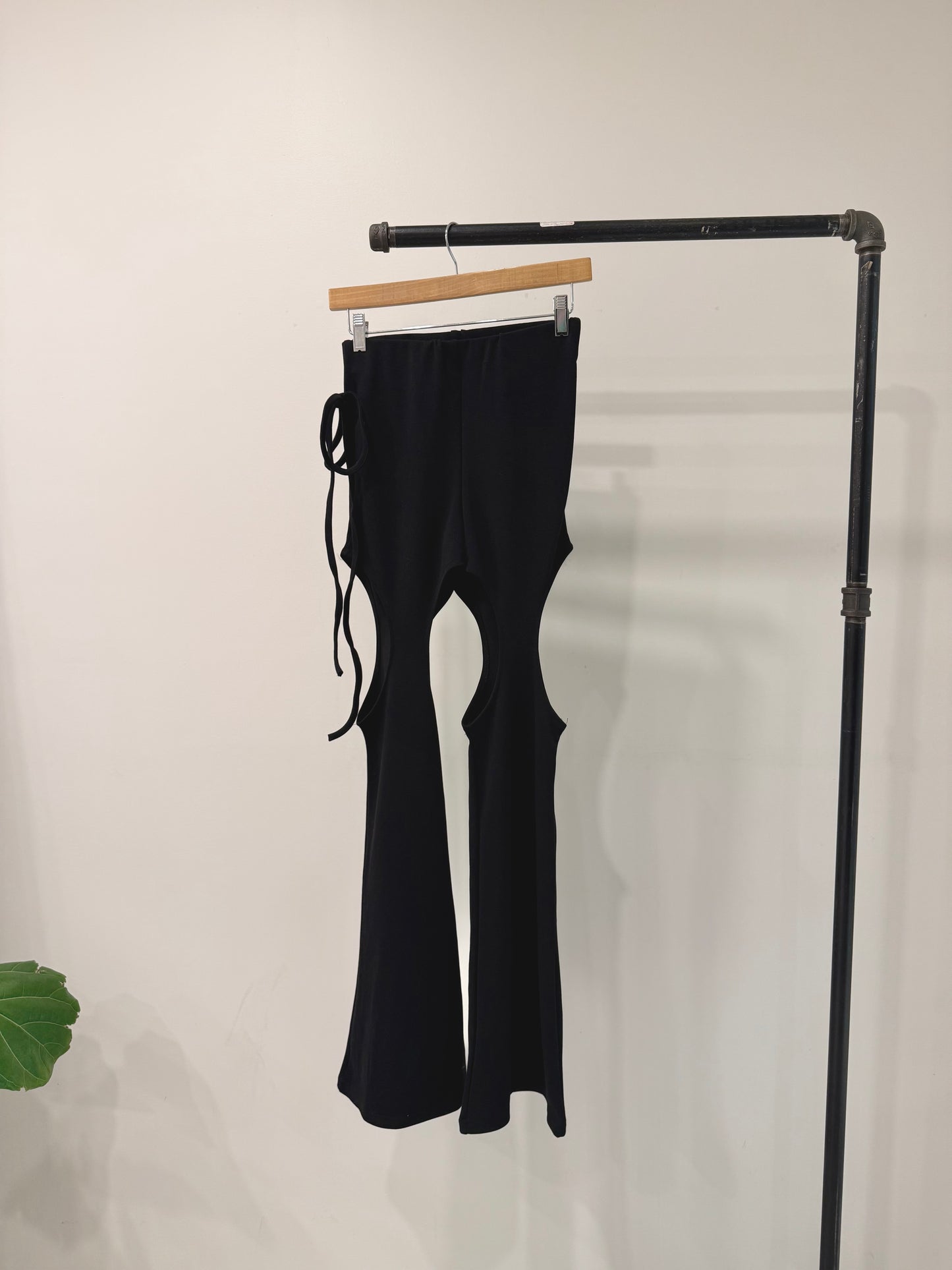 JAMAN Cutout pants