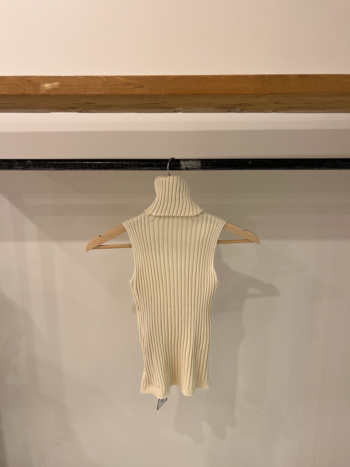 NART Ribbed turtleneck tanktop