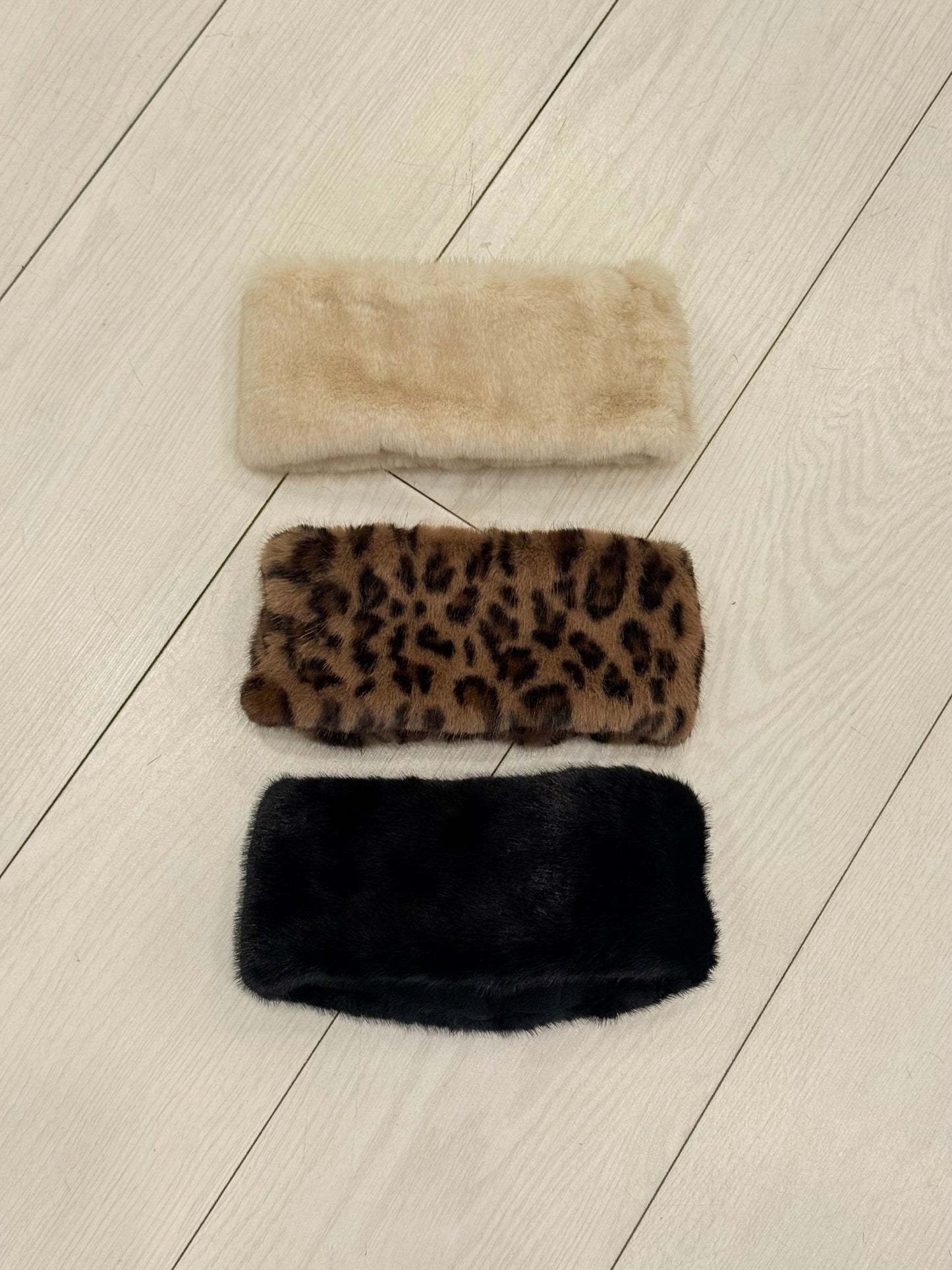 HUMMING Fur headband