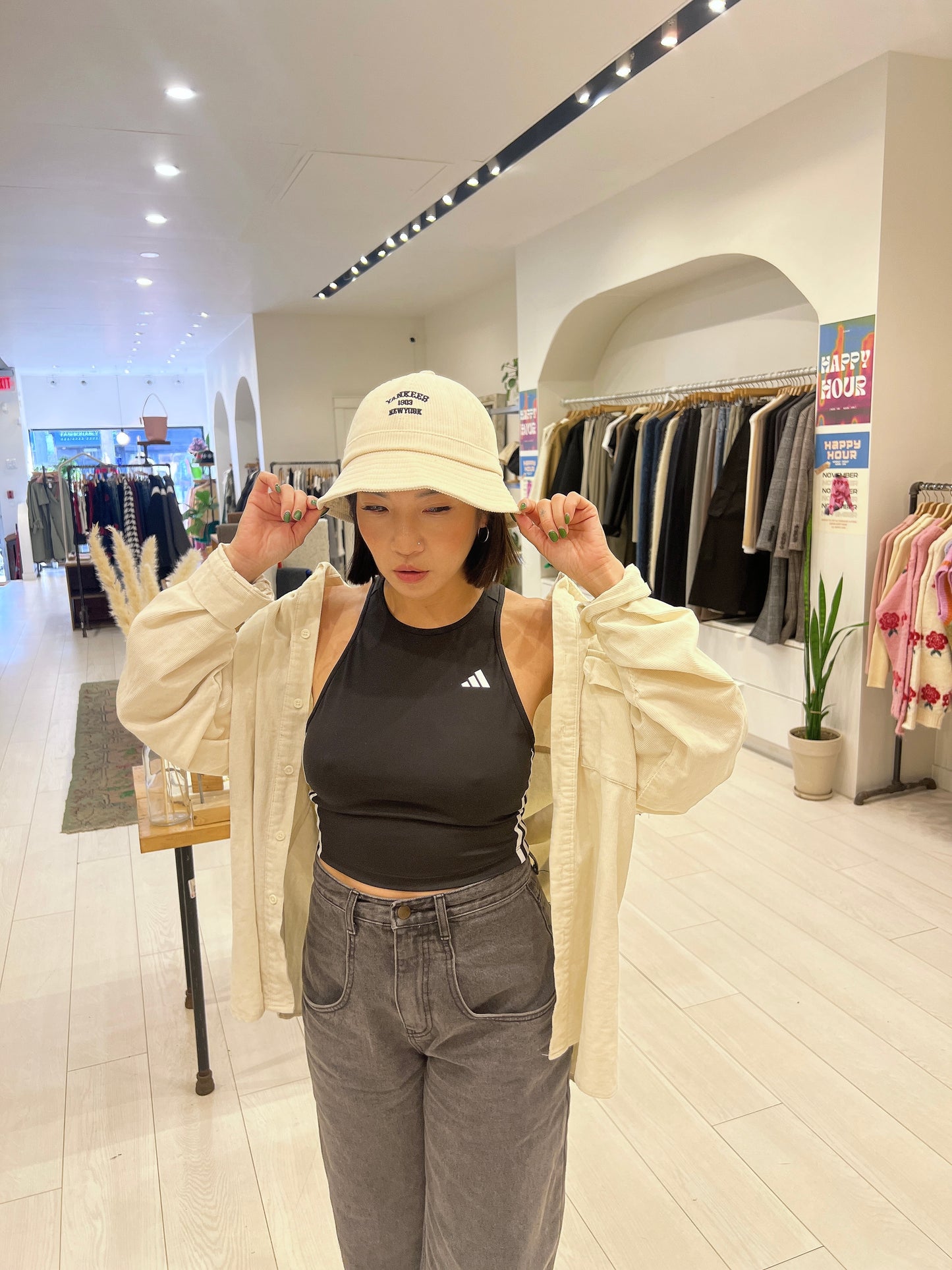 MARU Corduroy bucket hat