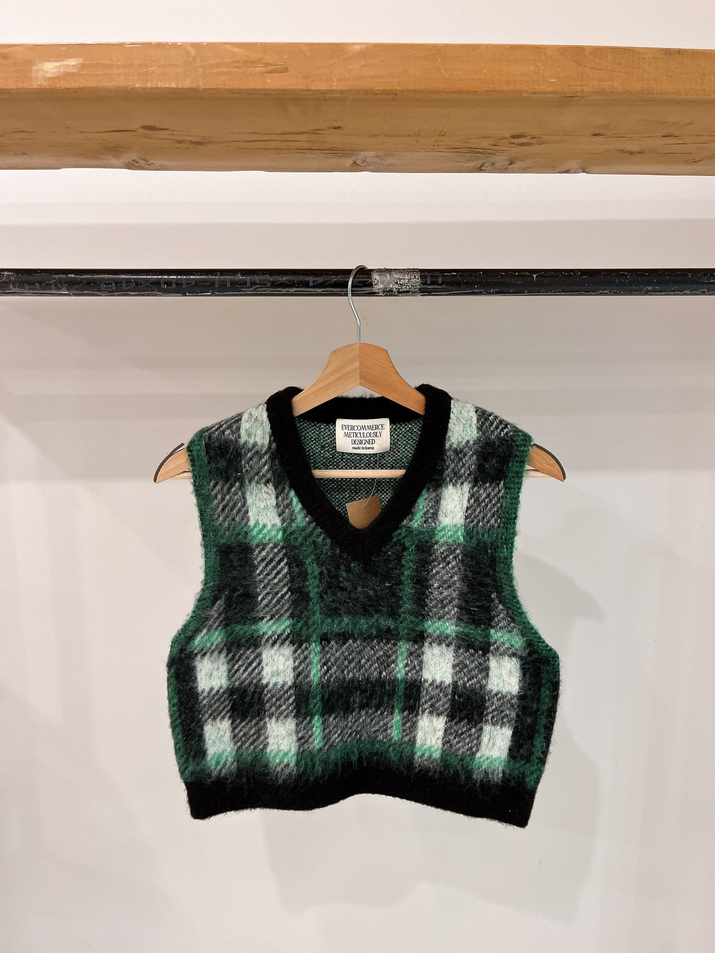 TIBY Plaid sweater vest