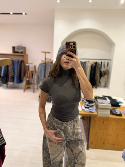 UNION Basic turtleneck top