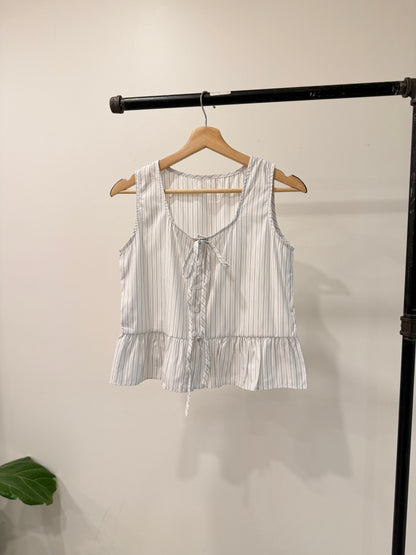 NORAH Ruffle hem stripe top
