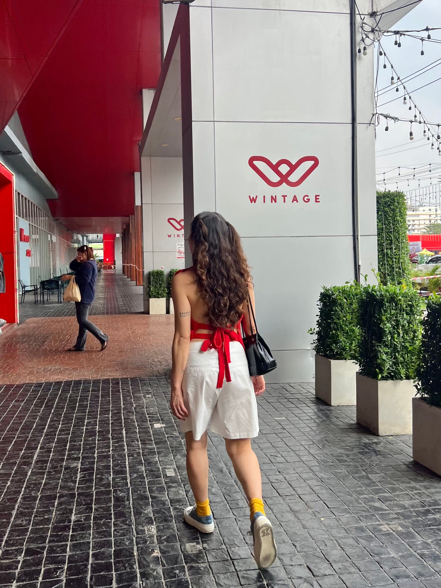 GEM Backless knit top