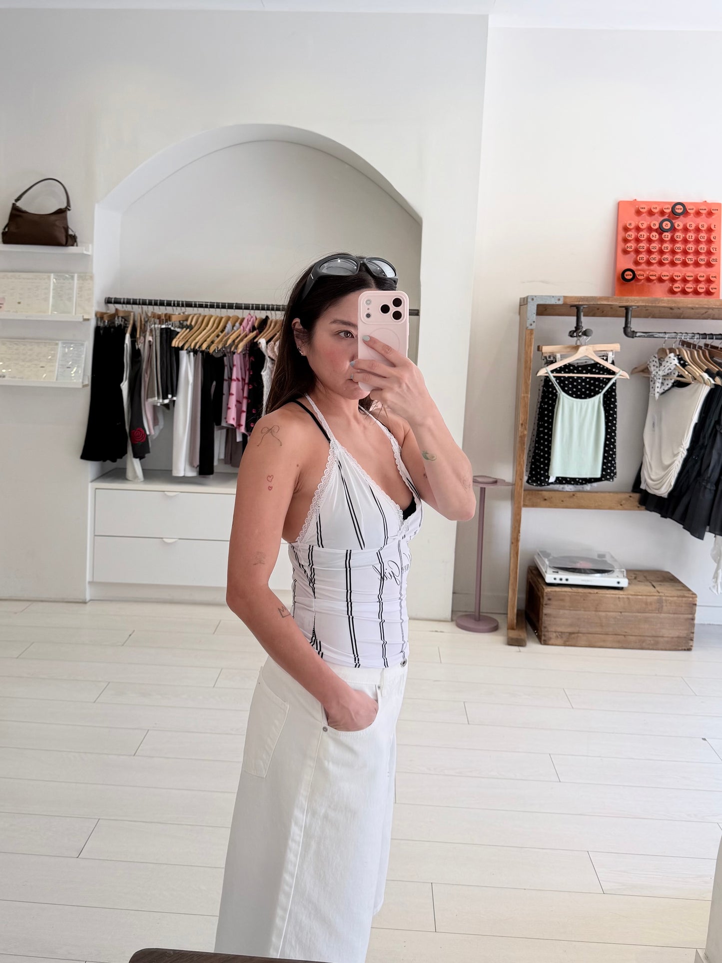 BILLIE Sporty halter top