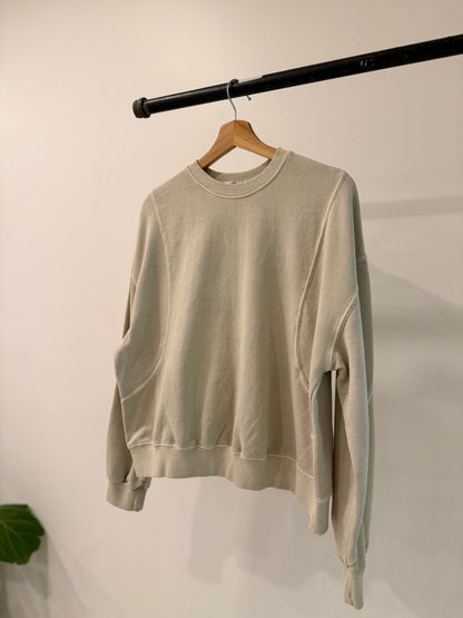 ROLL Sweatshirt