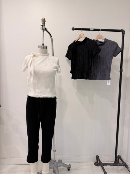 LOUISE Crinkle tee