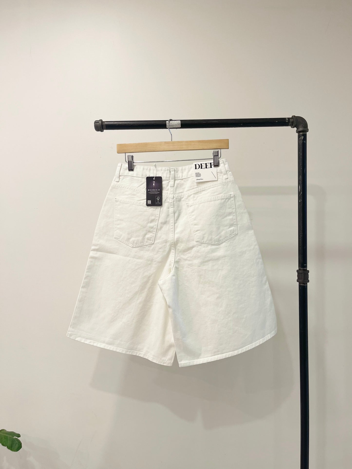 FLO Cotton bermuda shorts