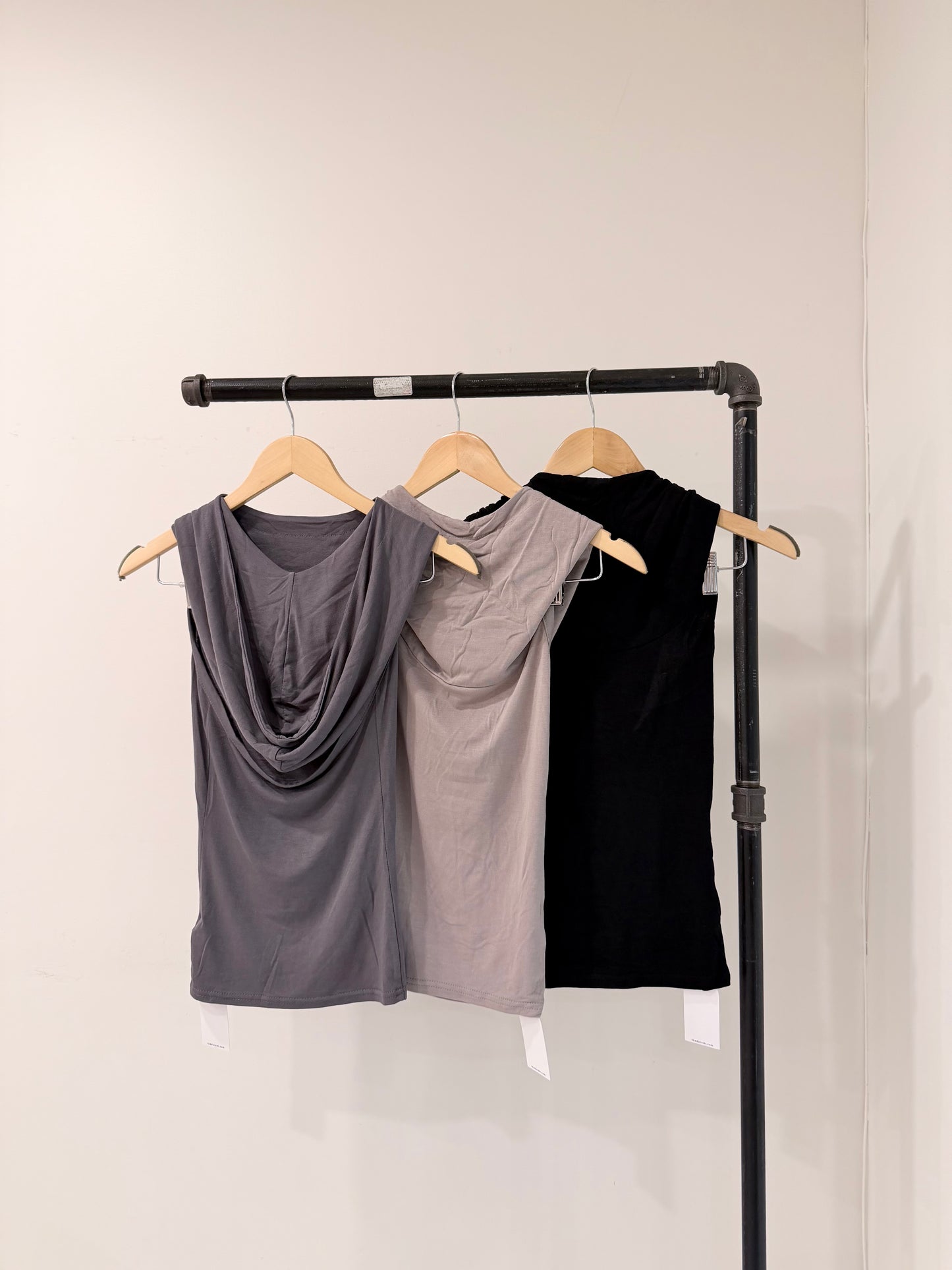 ROSALIND Hooded tank