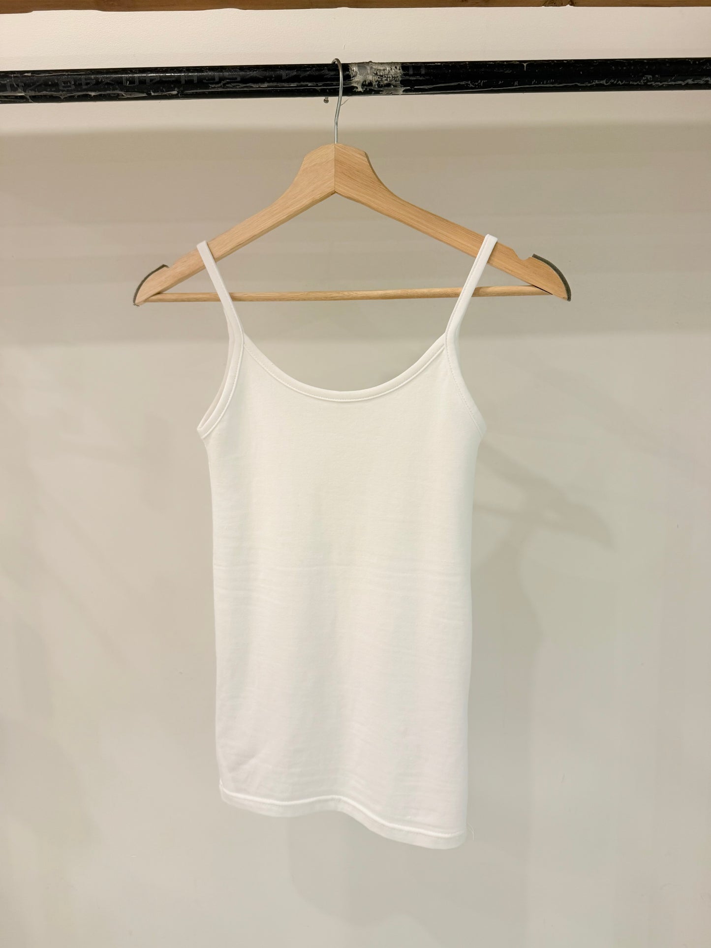 BUSY Basic tanktop