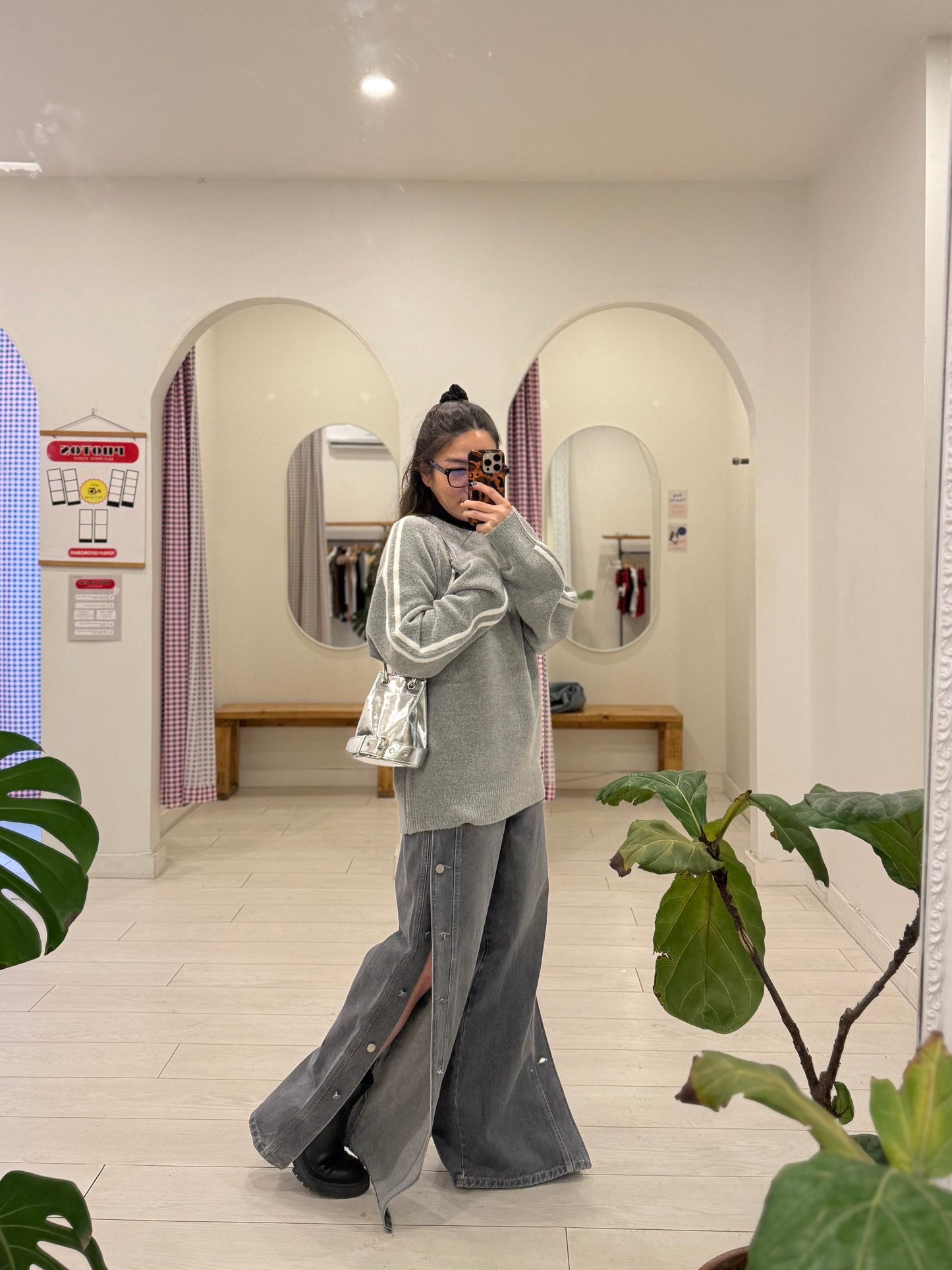 KENT Slit button fly jeans