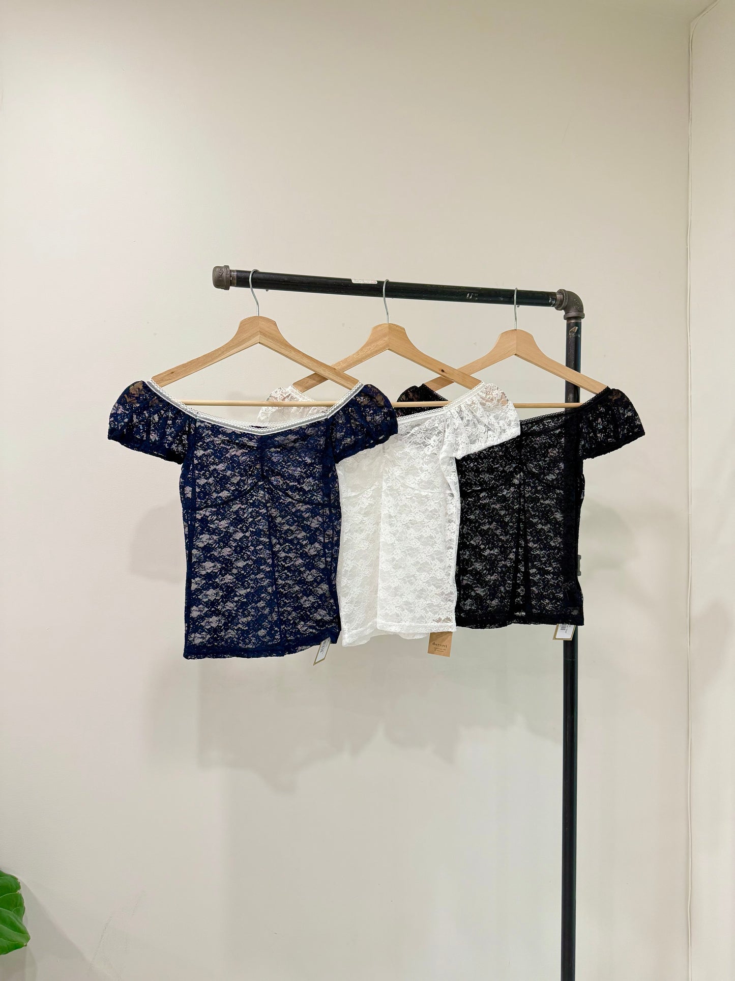 MILLER Lace top