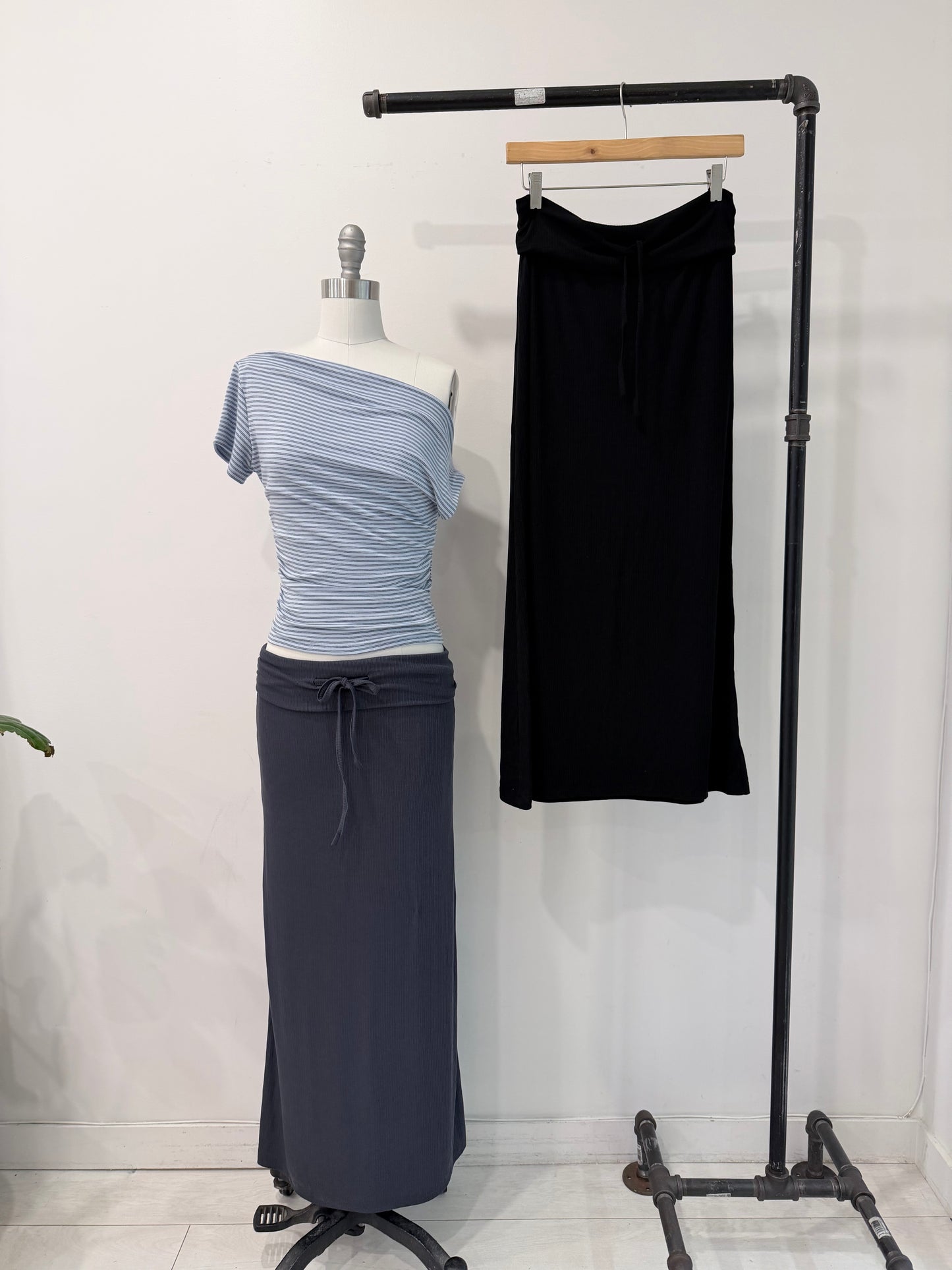 NAOMI Fold-over skirt