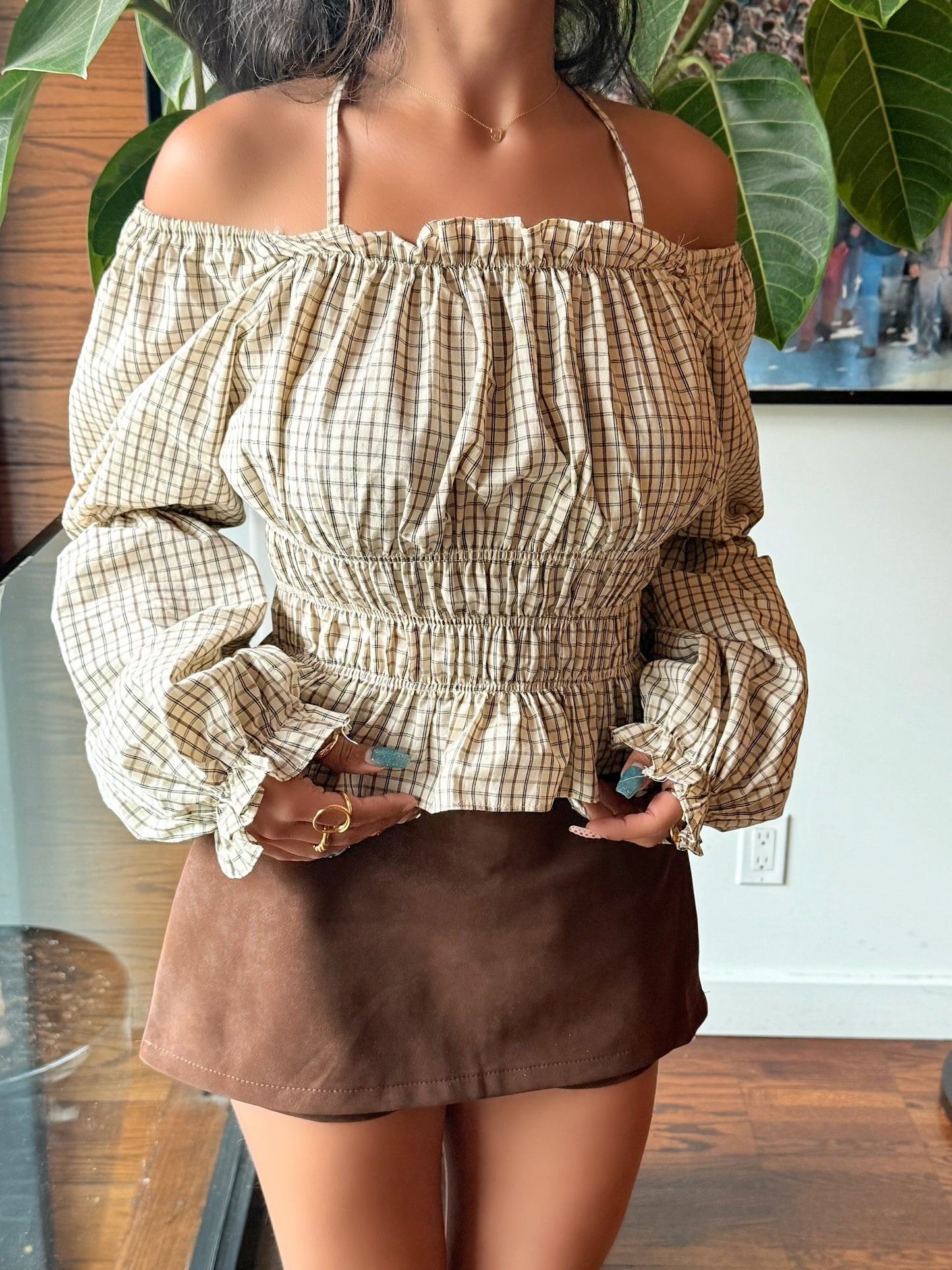 REASON Off shoulder blouse
