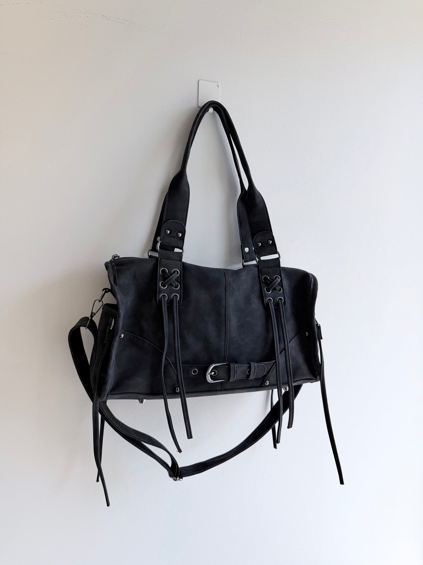 HARLOW Belted washed bag