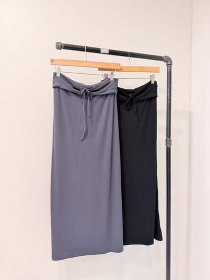 NAOMI Fold-over skirt