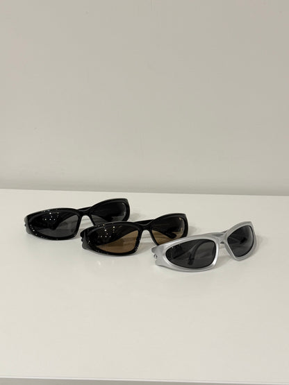 Y2K Oval racer sunnies