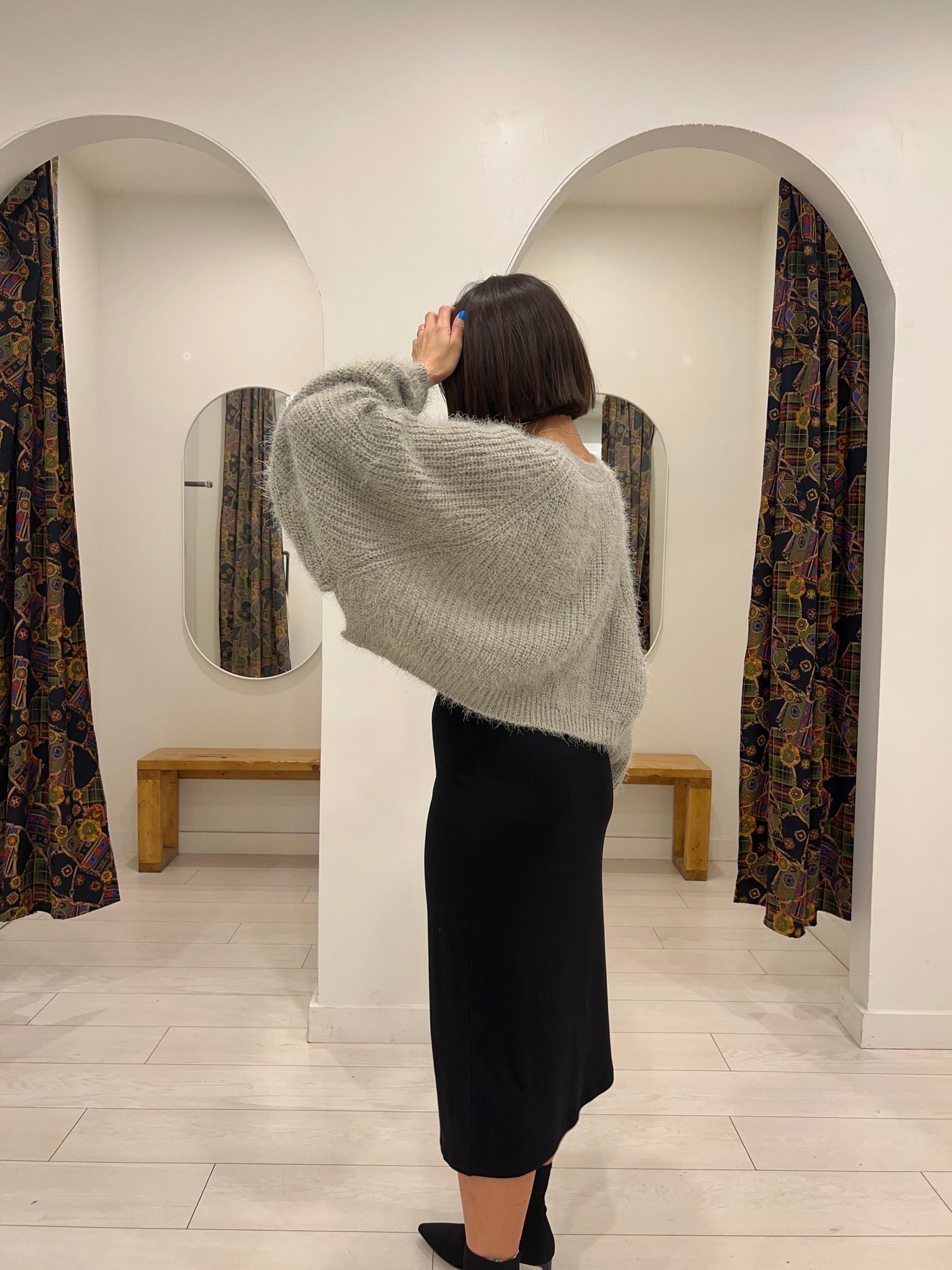 BRAV Fuzzy cardigan