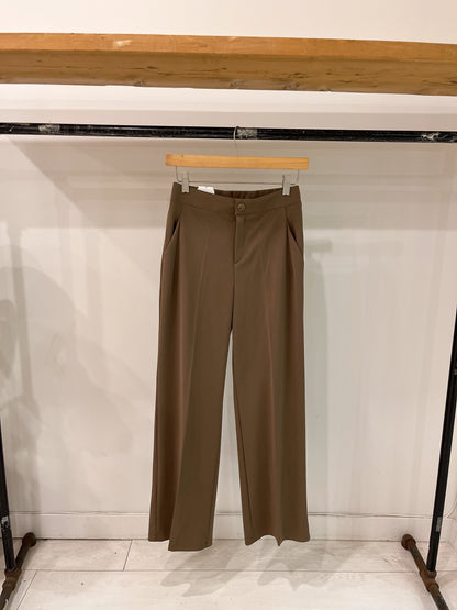 ERIKA Straight legged trousers