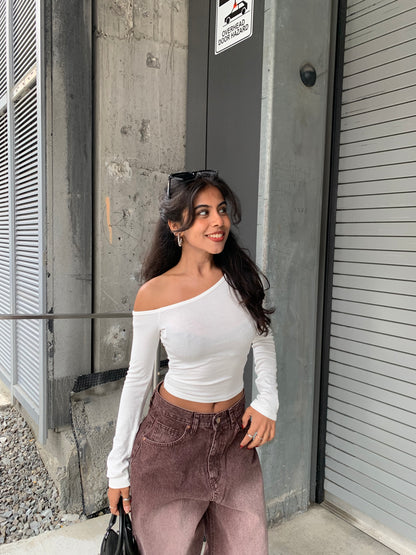 LEGAL One shoulder tee