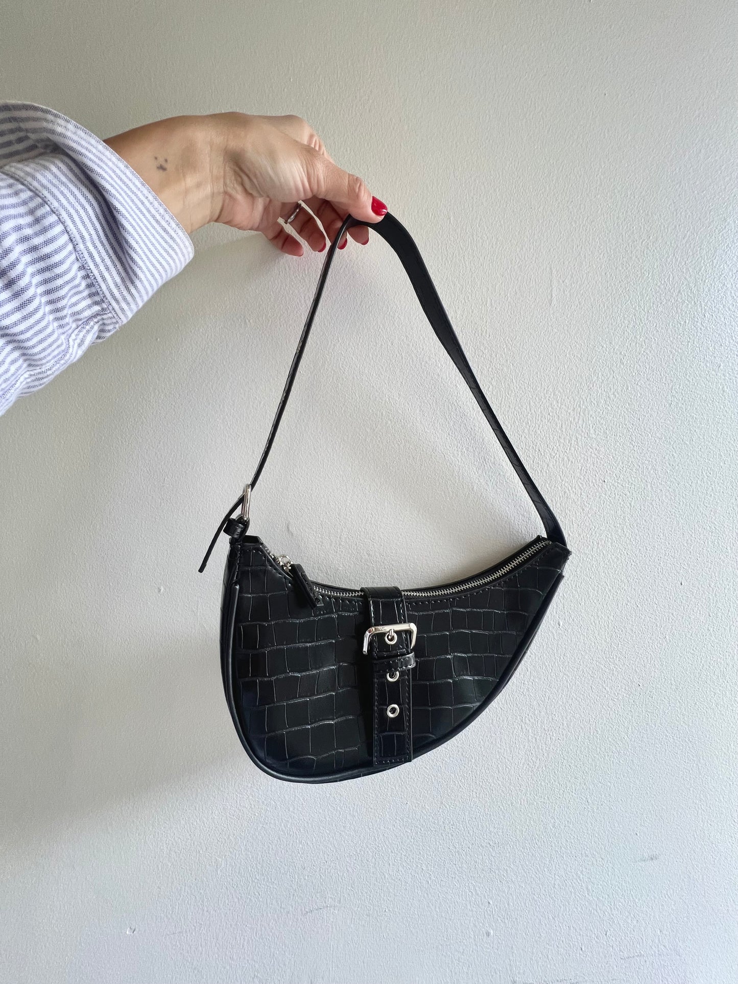 KASSIA Croc shoulder bag