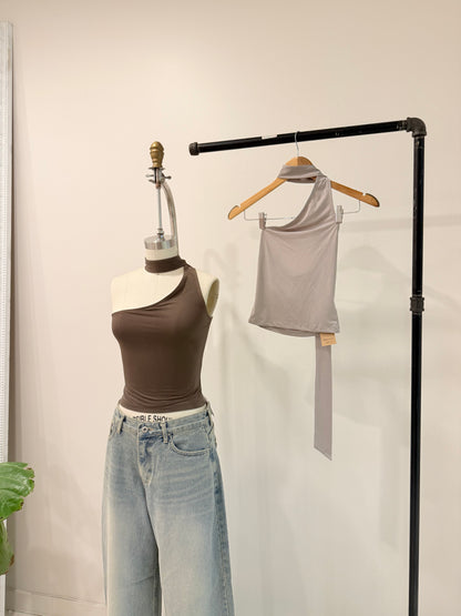 ZAMO One shoulder choker top