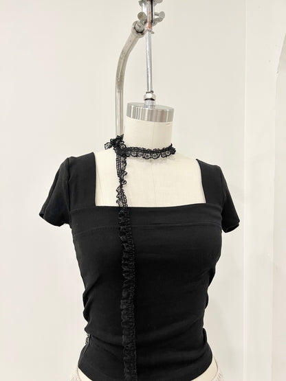 KATHY Lacy tie choker