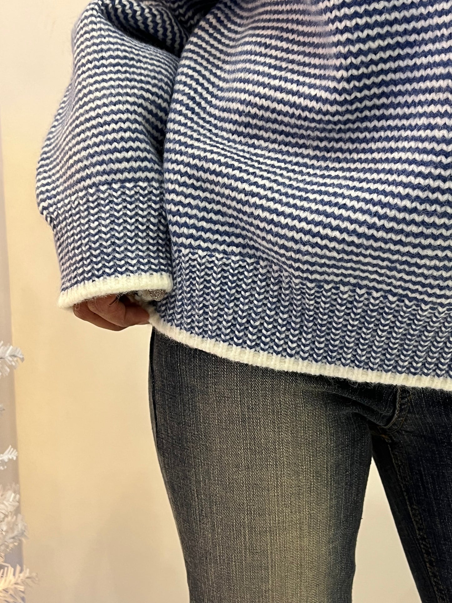 TOKU Stripe sweater