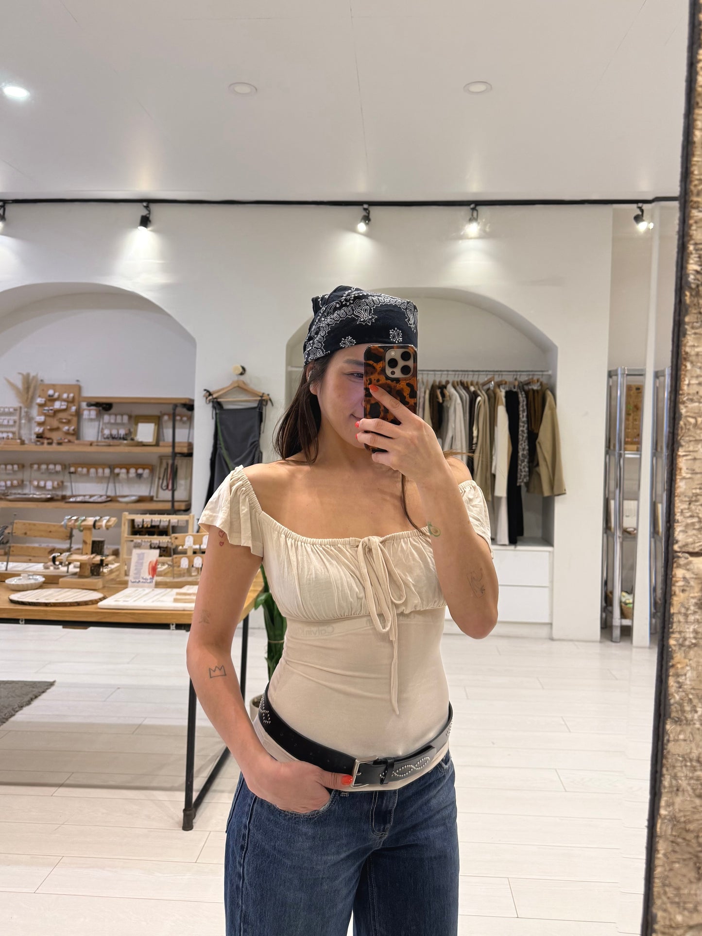 NOA Front tie frill top