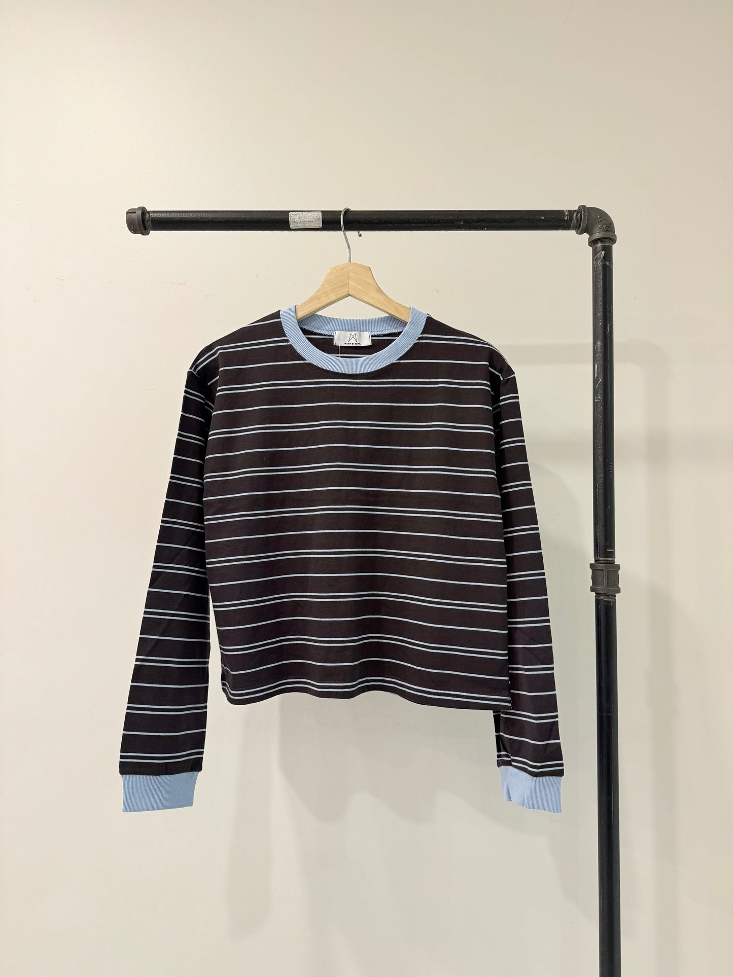 DOWN Striped long sleeve tee