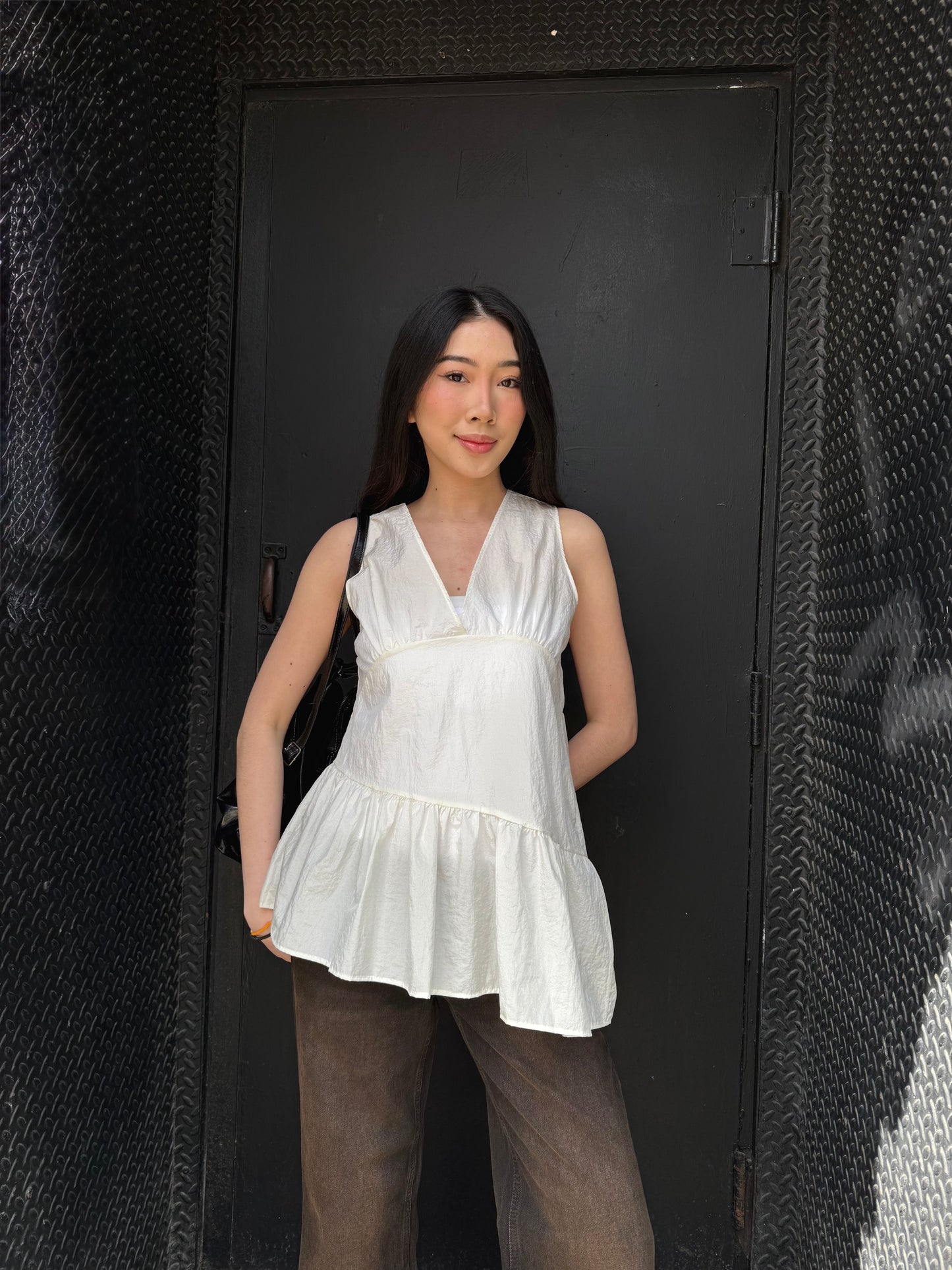 CREET Metallic top