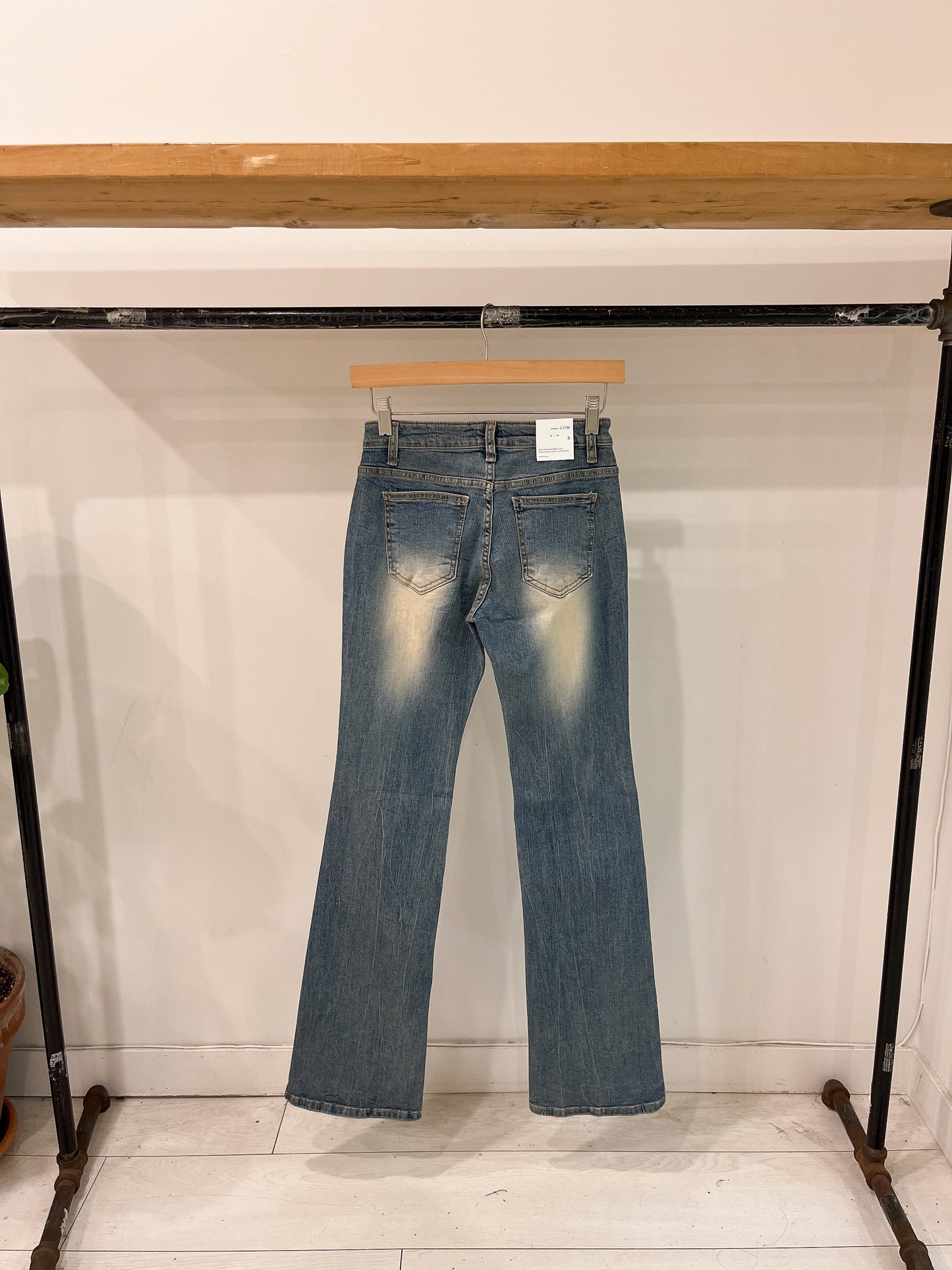 SASA Low-rise bootcut jeans