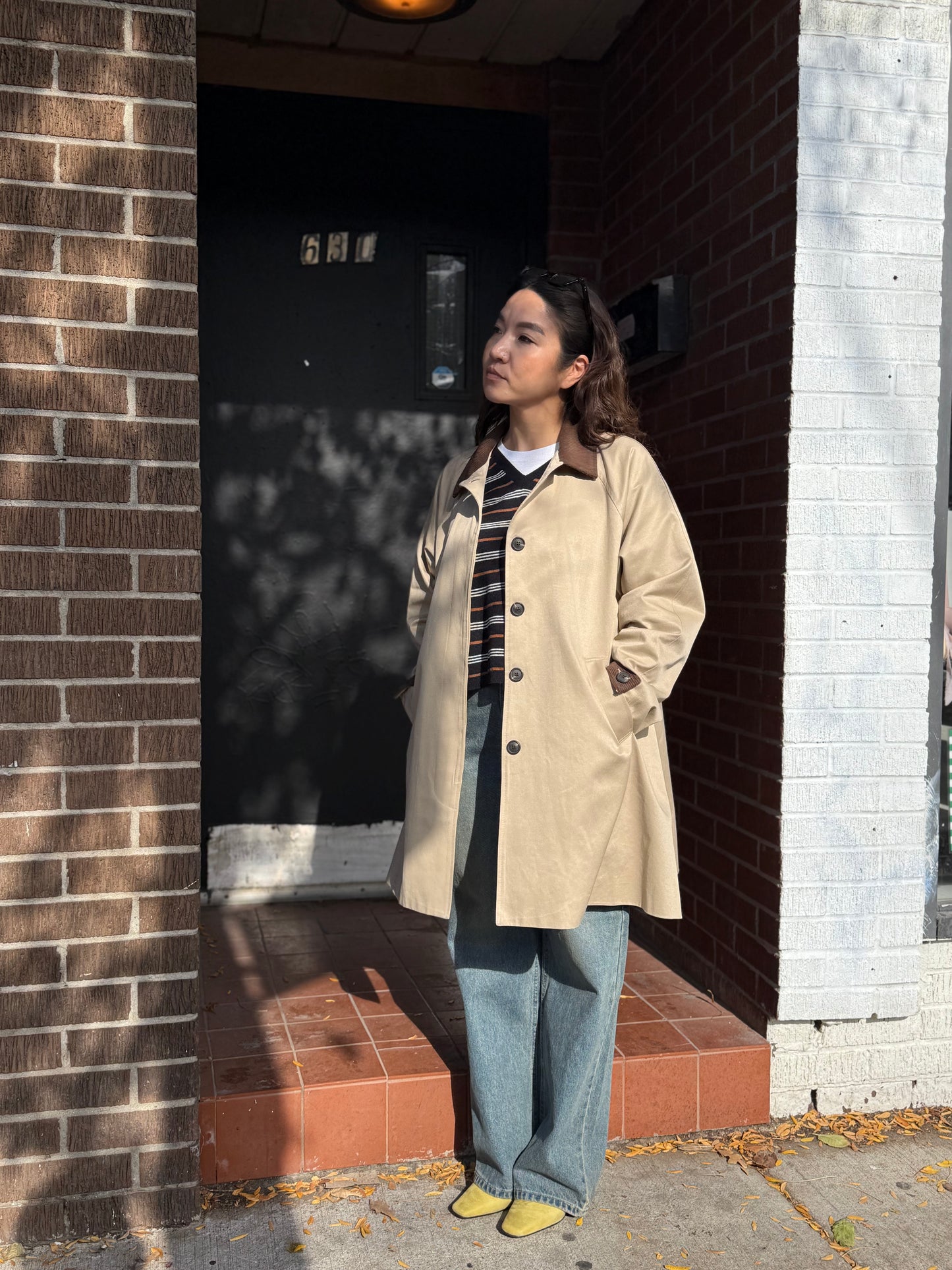 BEADA Corduroy collar trench coat