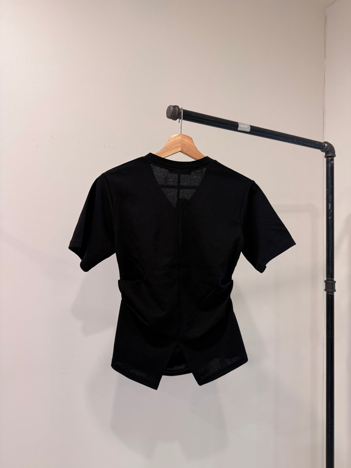 SYBIL V-neck tee