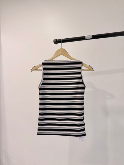 AGNES Boatneck tank
