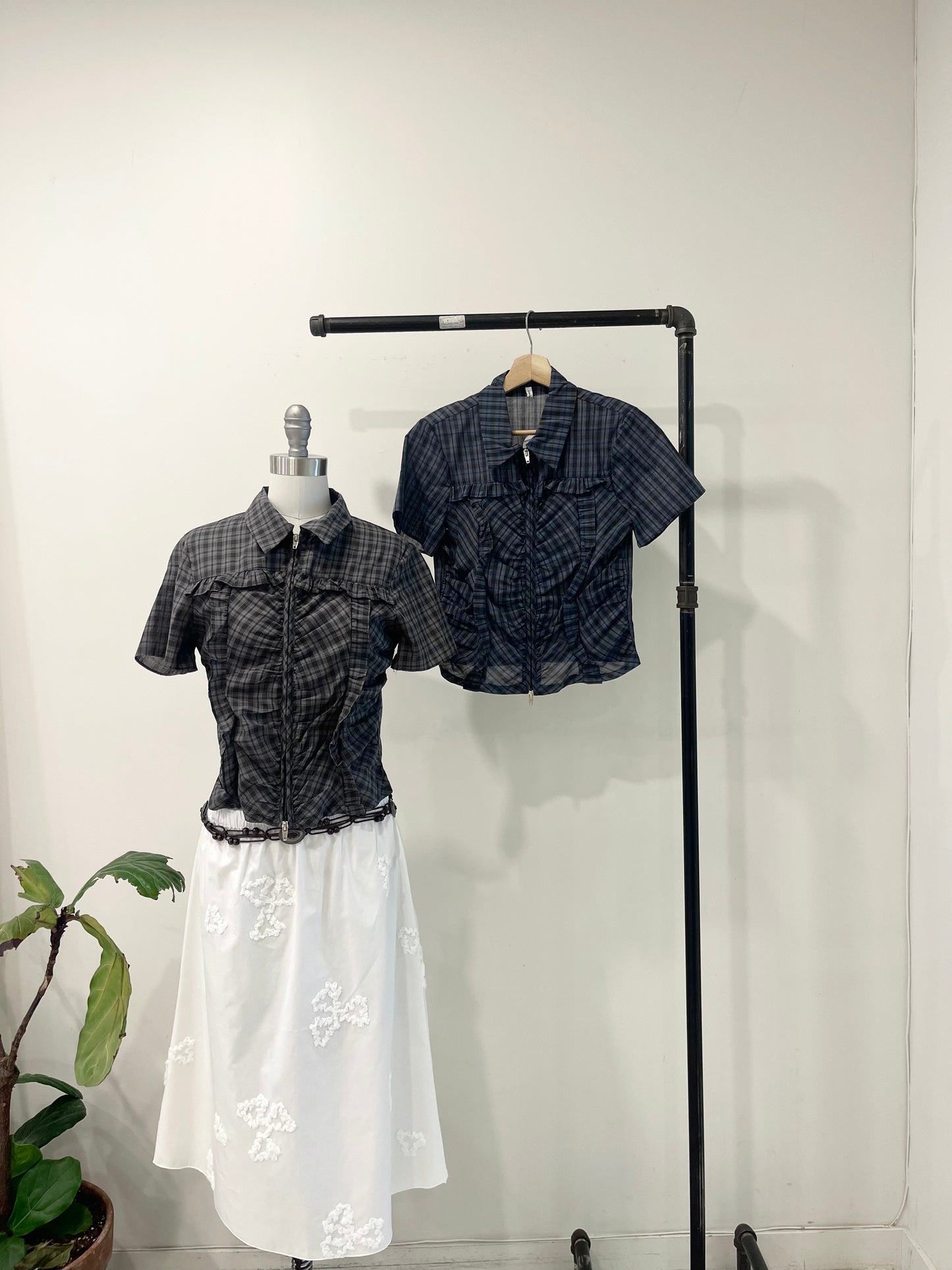 HAZEL Plaid zip-up blouse