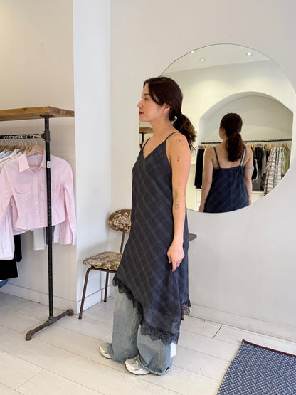 FEEL Asymmetric dress