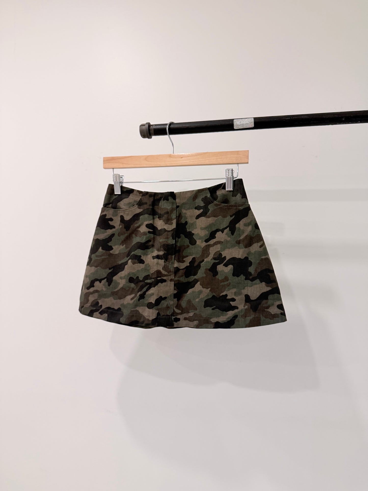ROBYN Camo skirt