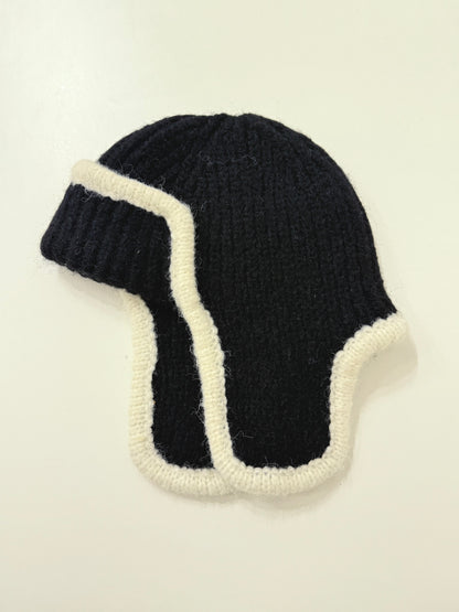 BREATH Earflap beanie