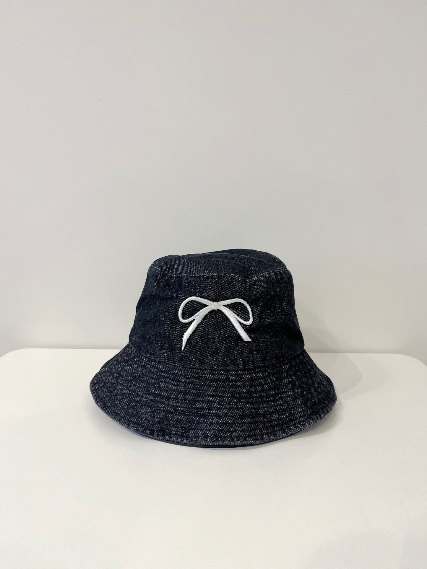 MAY Denim bow bucket