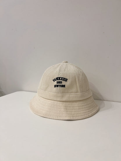 MARU Corduroy bucket hat