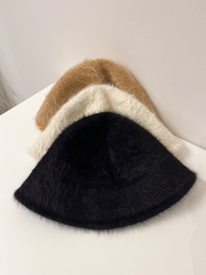 ZARU Angora bucket hat