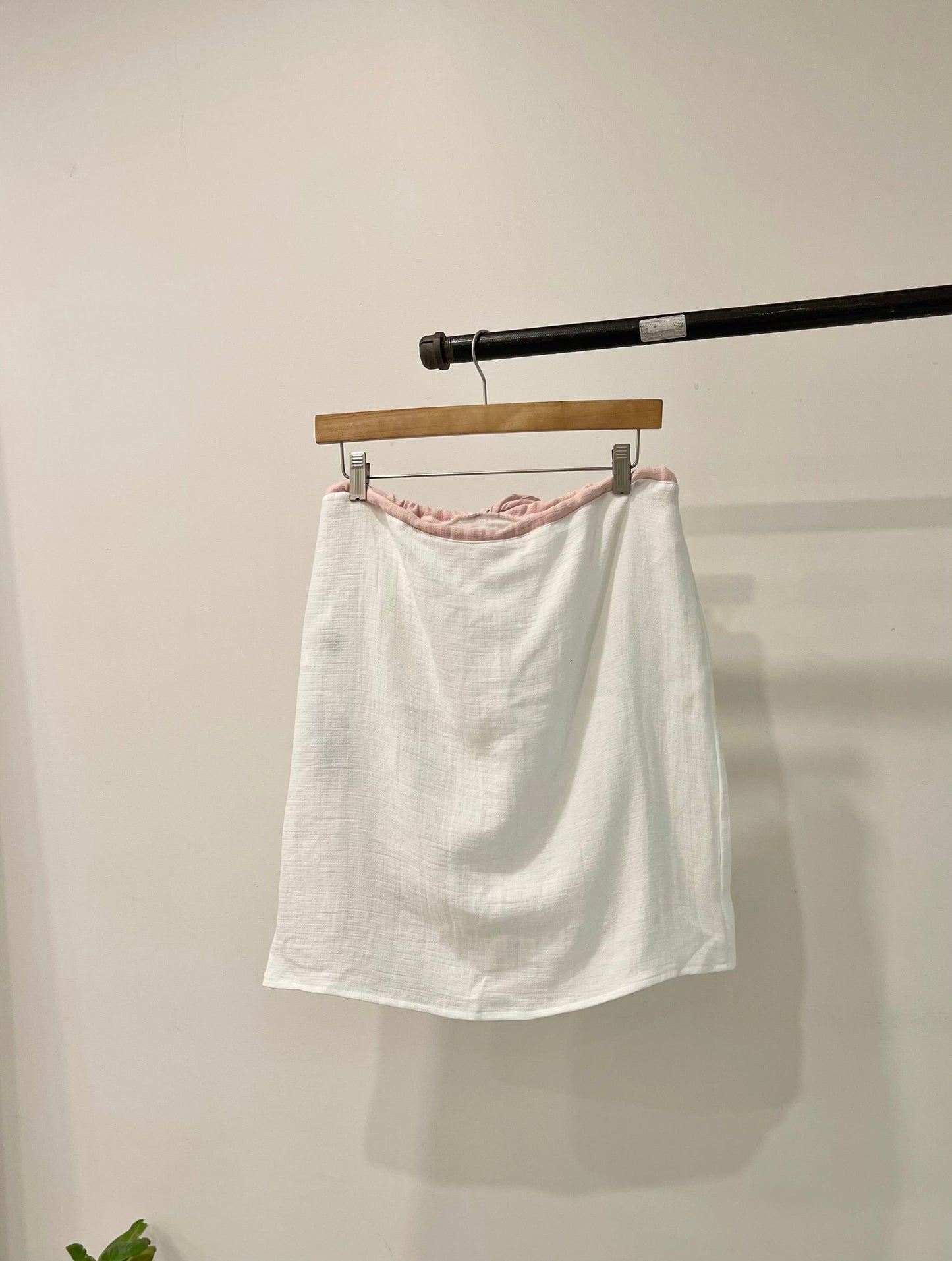 ROSIE Embroidered midi skirt
