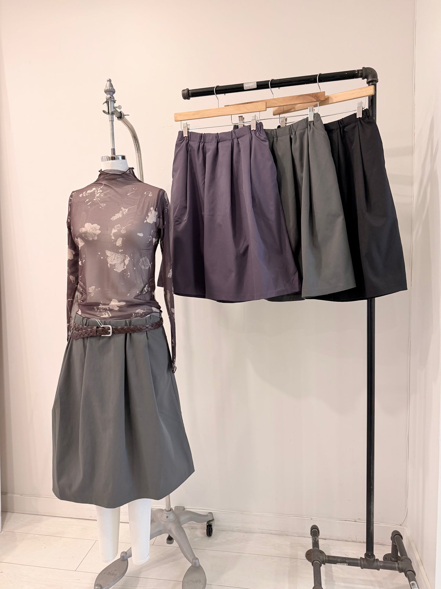 PIPER Pleated skirt