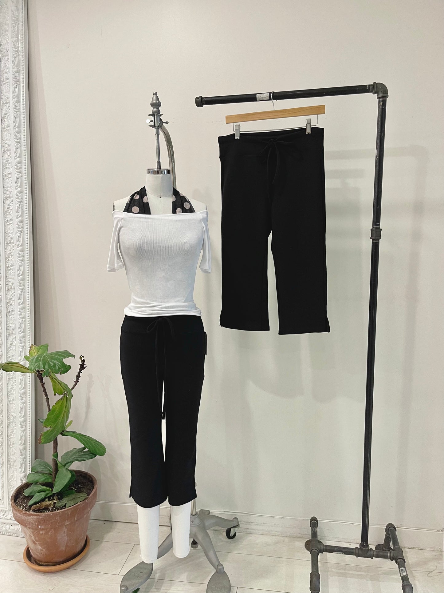 CLEO Capri lounge pants