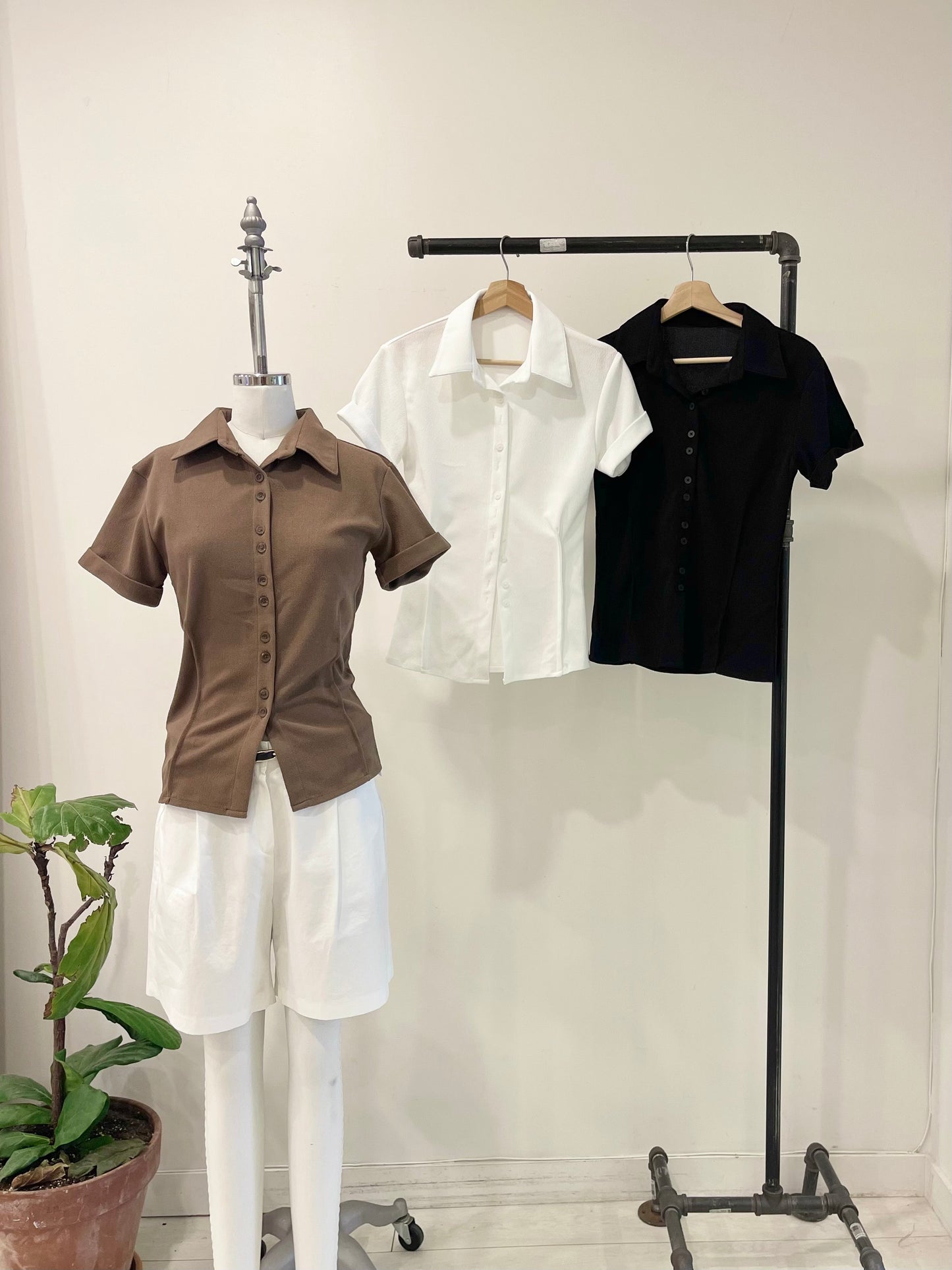 FRIDA Slim short-sleeve shirt