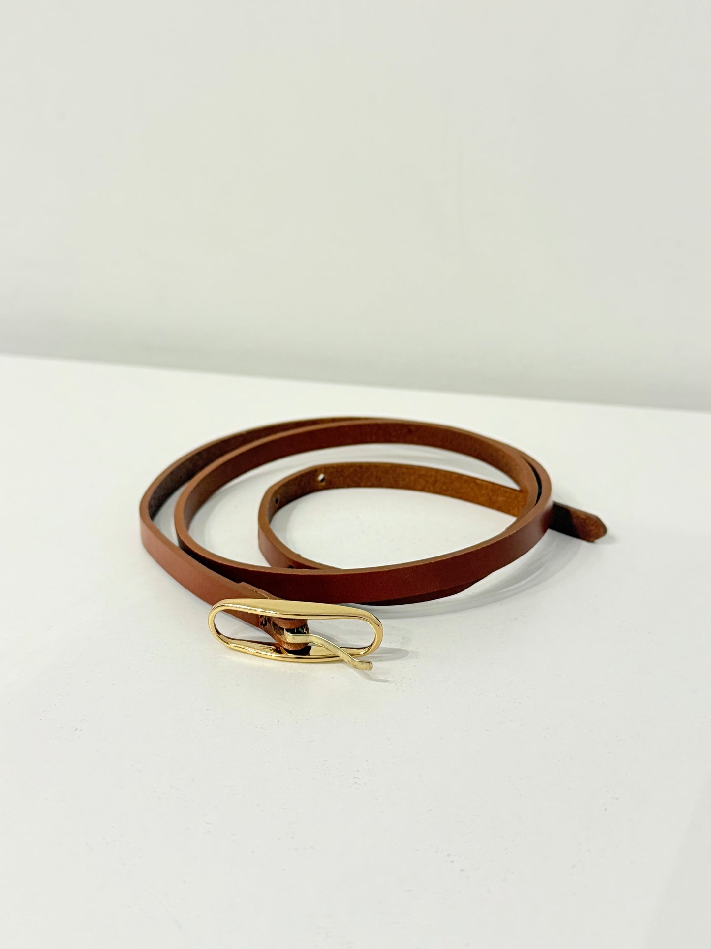 NINA Thin leather belt
