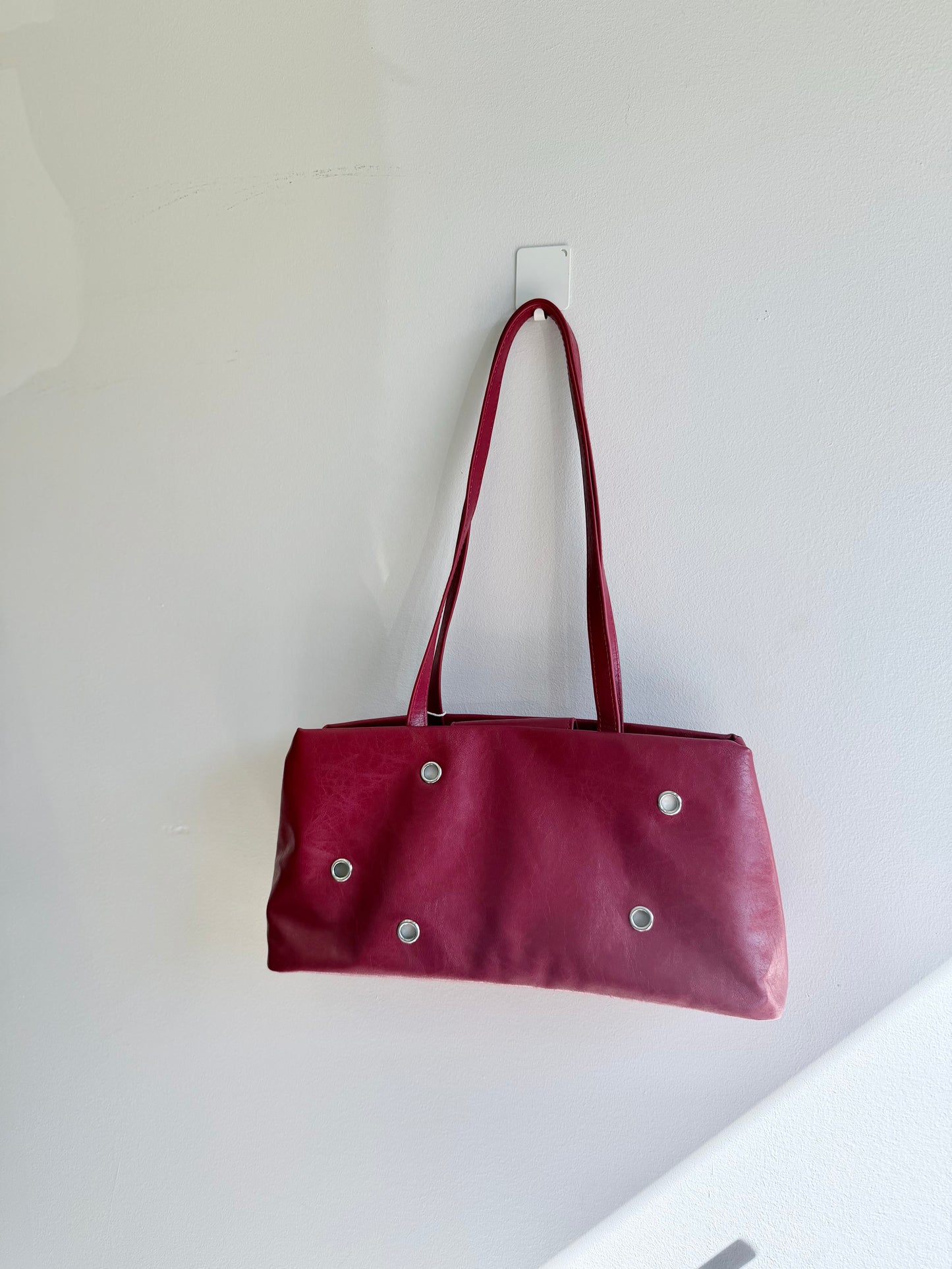 GHOST Eyelet bag